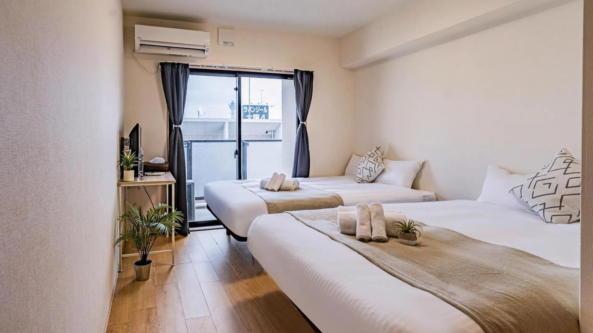Apartment 輕宿難波南2号店